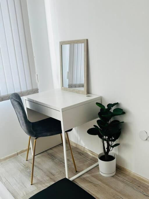 Apartament Classic Modern With Parking Place